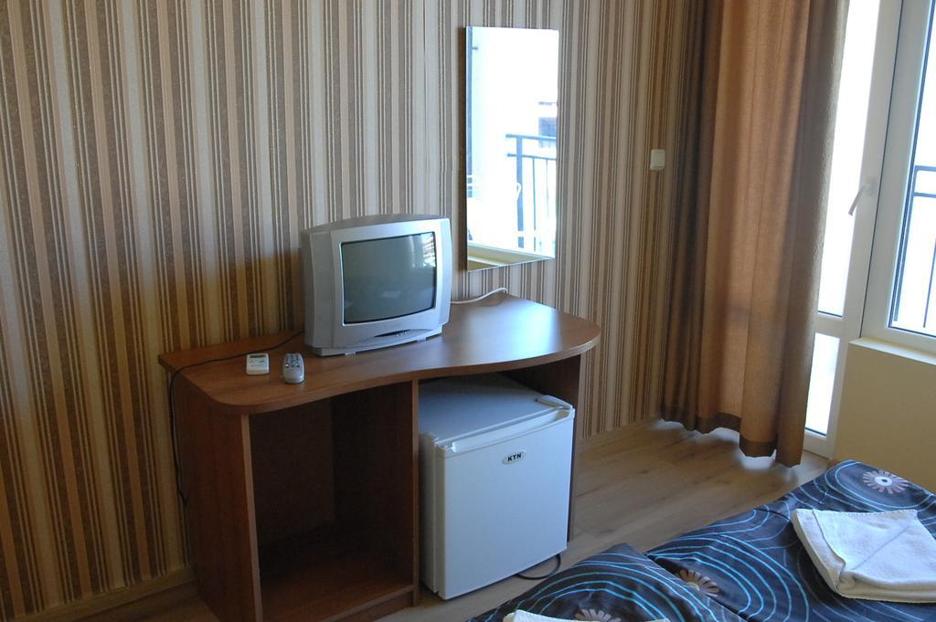Park Hotel Argo Obzor Eksteriør billede